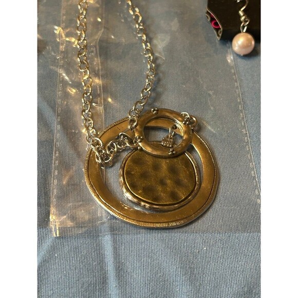 Paparazzi New Sealed Necklaces and Other Jewelry Lot of 5 - Picture 4 of 5